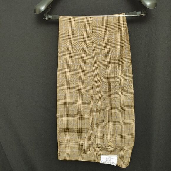 VINCI EXECUTIVE DOUBLE BREASTED COLLECTION. - Picture 5 of 8